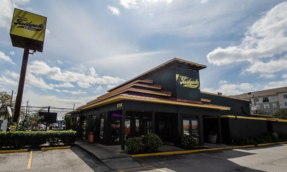 Christians Tailgate in Rice Village Houston