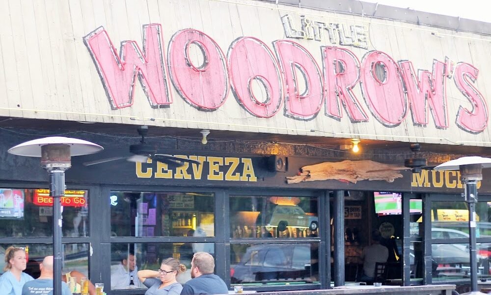 Little Woodrow's Bellaire in Rice Village Houston