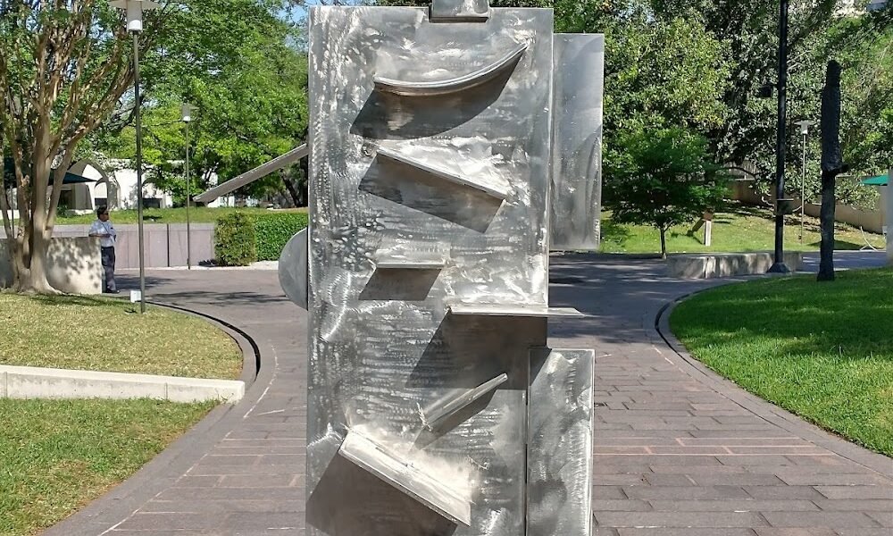 Cullen Sculpture Garden in Rice Village Houston