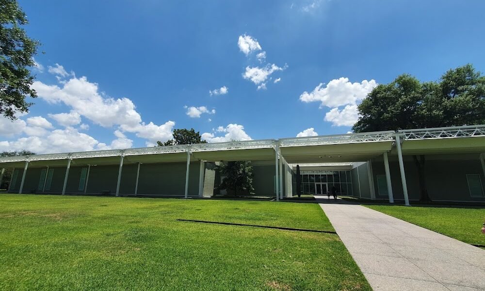 Menil Collection in Rice Village Houston