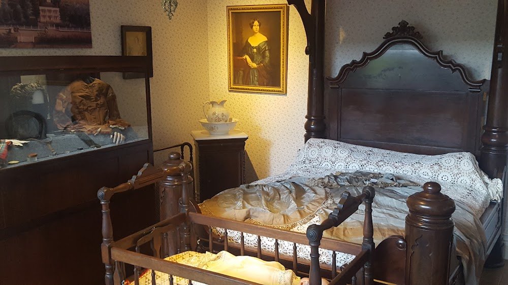 Museum of Southern History in Rice Village Houston