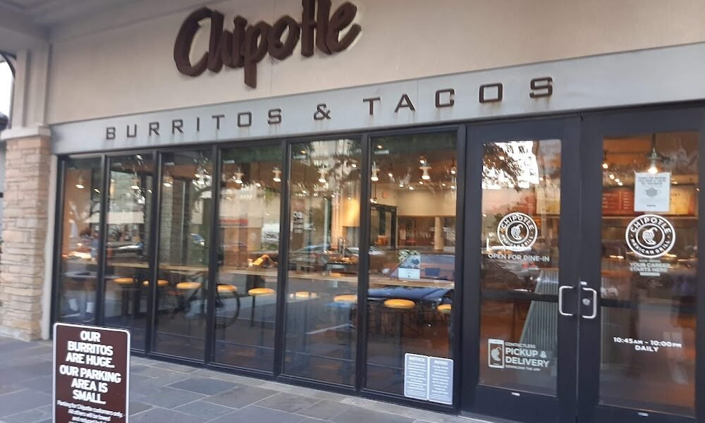 Chipotle Mexican Grill in Rice Village Houston