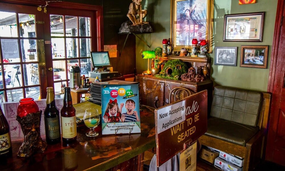 Hobbit Cafe in Rice Village Houston