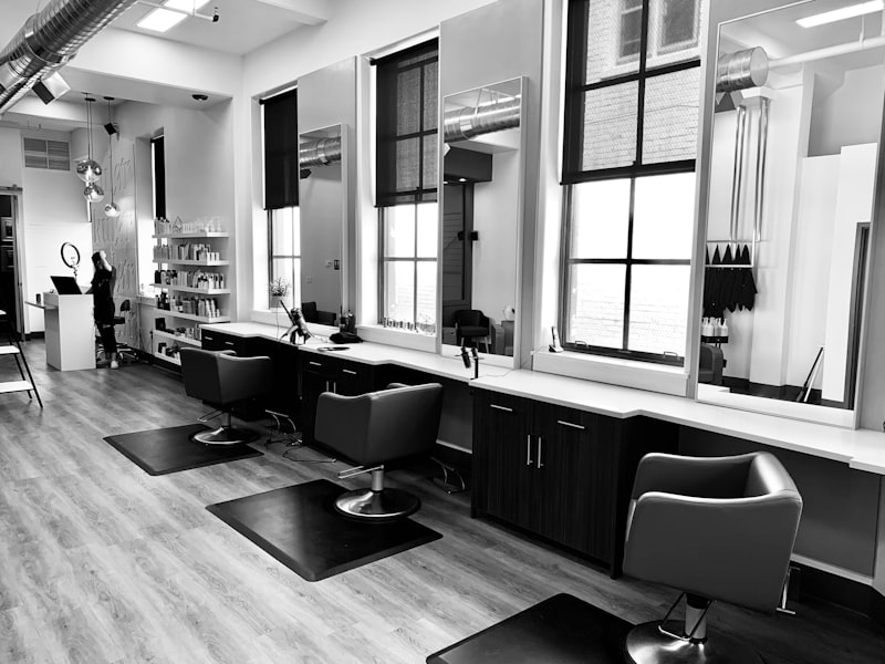 Clique Salon in Rice Village Houston